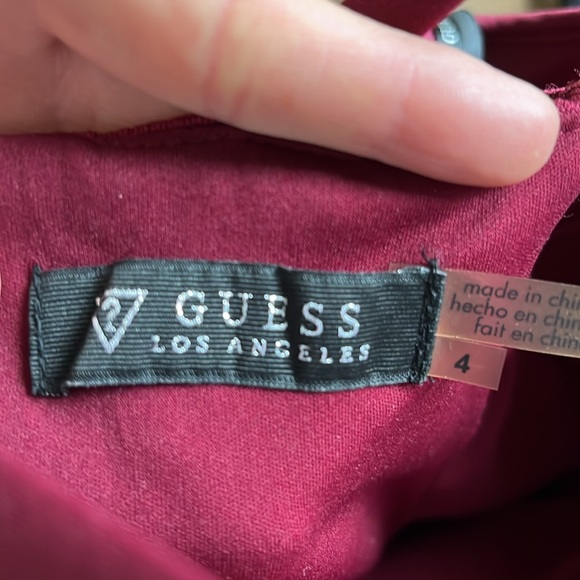 Guess Dress. size 4 - Picture 3 of 3